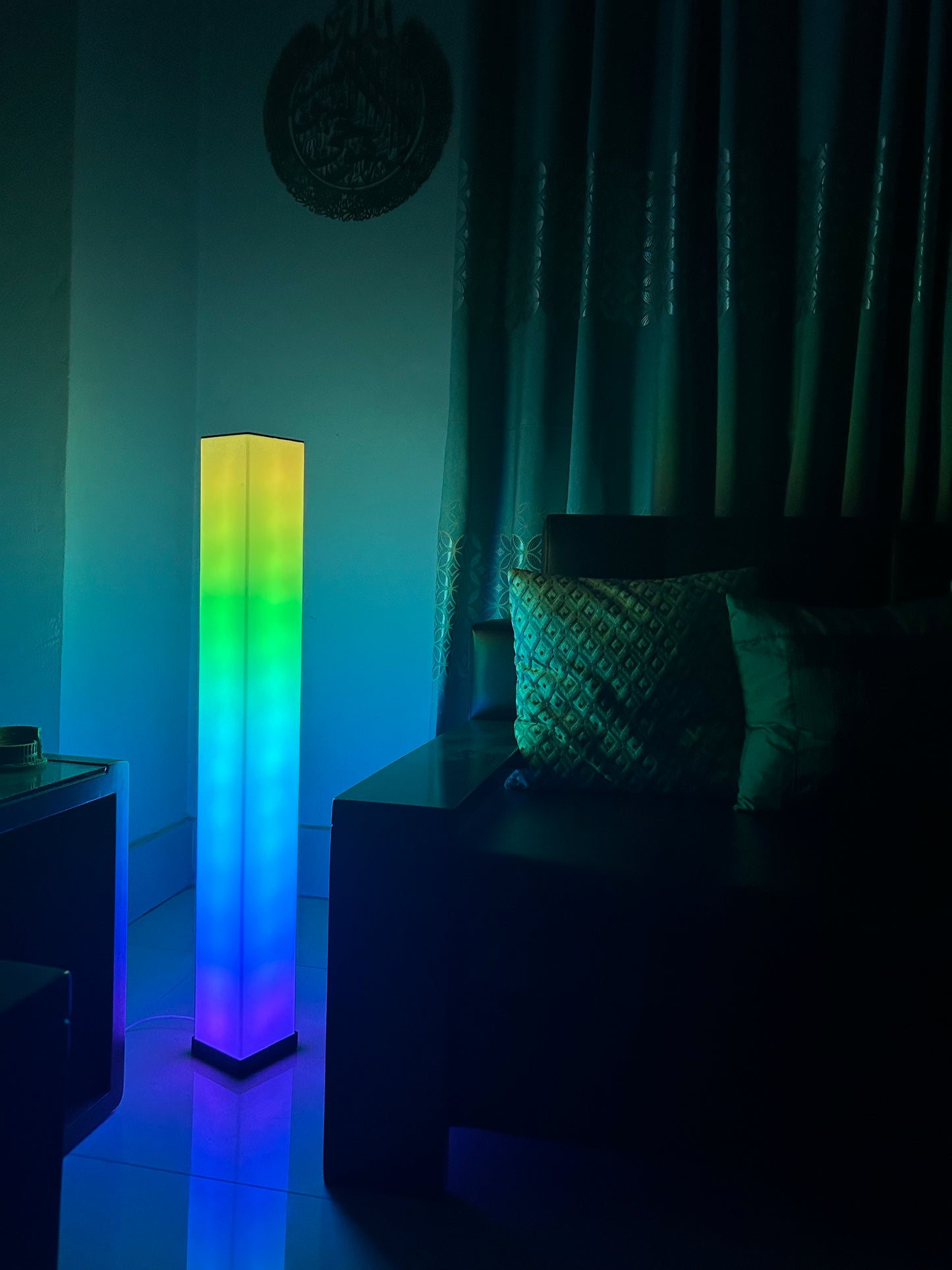 GLO Flow Smart LED Lamp - 360° Ambient Lighting with Music Sync